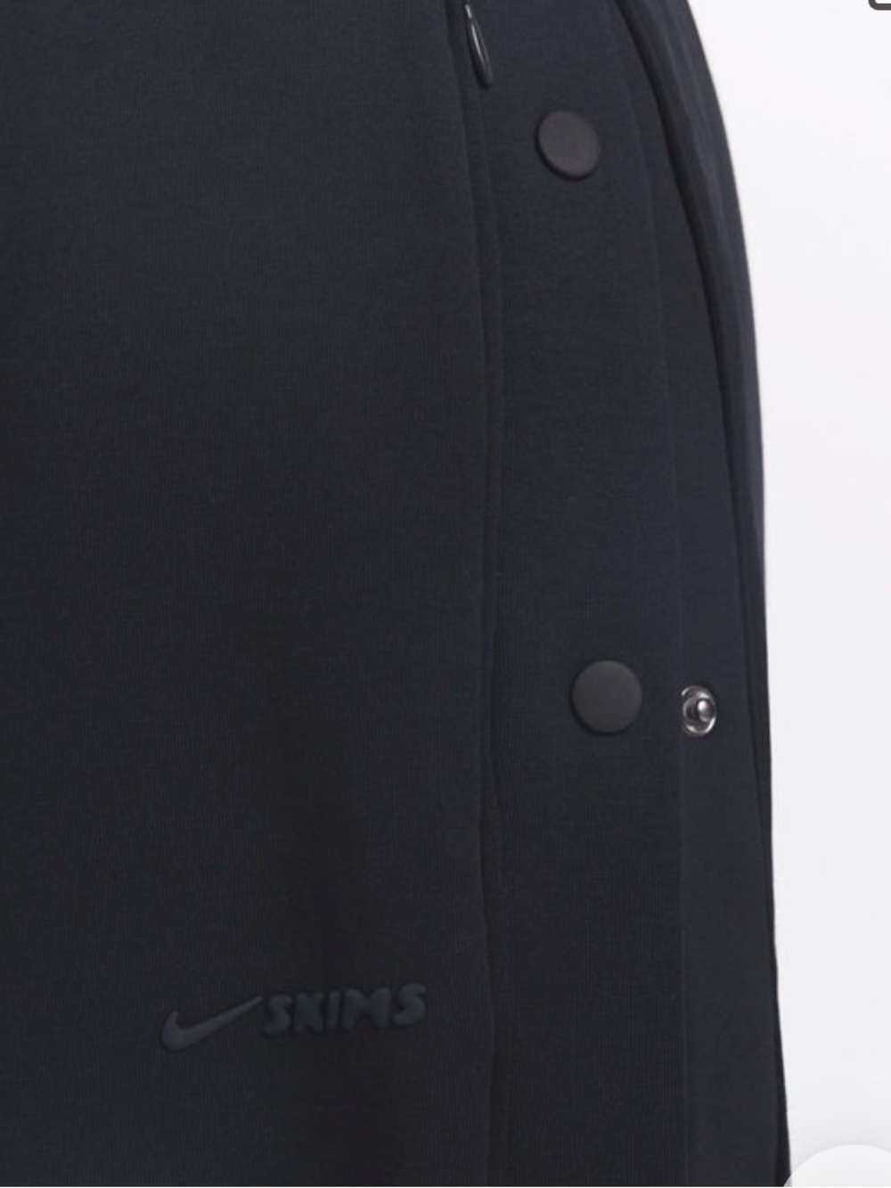 NikeSKIMS Matte Tricot Side-Snap Pants Size Small - Picture 4 of 11